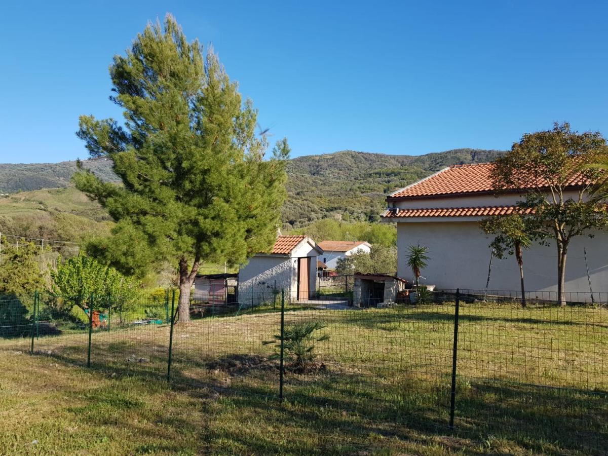 Villetta Nel Verde Ascea Bagian luar foto